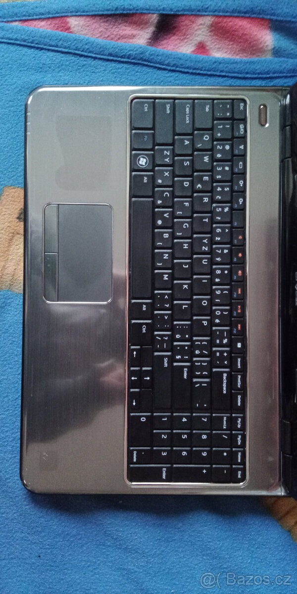 Notebook DELL Inspiron 5010 - 4