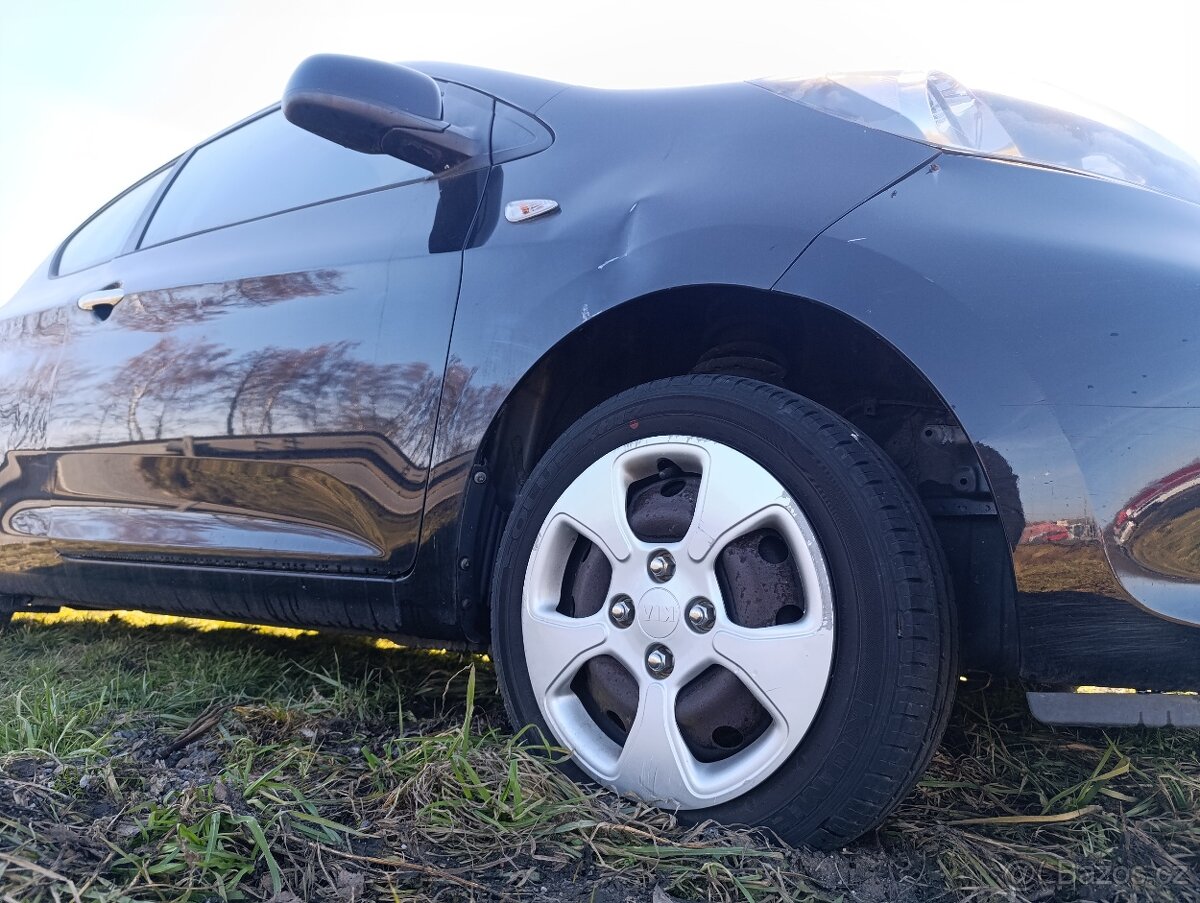 Kia Picanto 1.0i Náhradní díly - 4