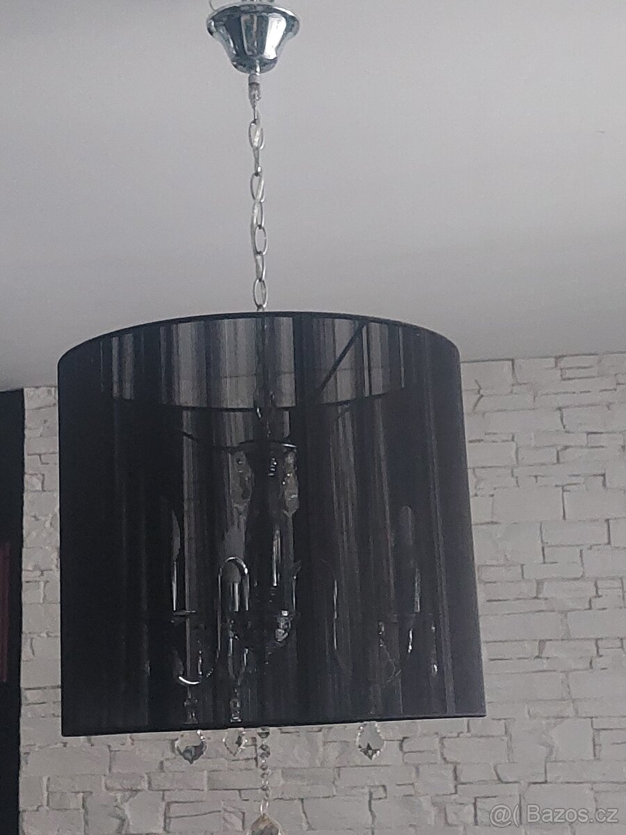 ČERNÝ LUSTR - 4