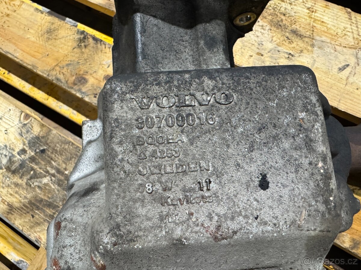 Úhlová převodovka Volvo XC90 30700016 - 4