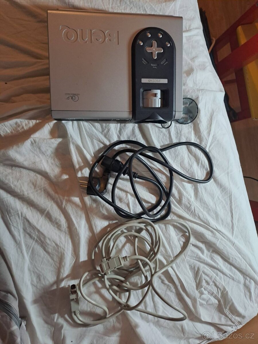 Promítačka BenQ PB 2240. - 4