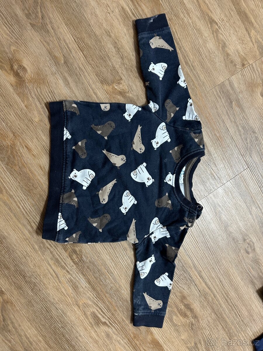 Mikiny velikost 74 - 4