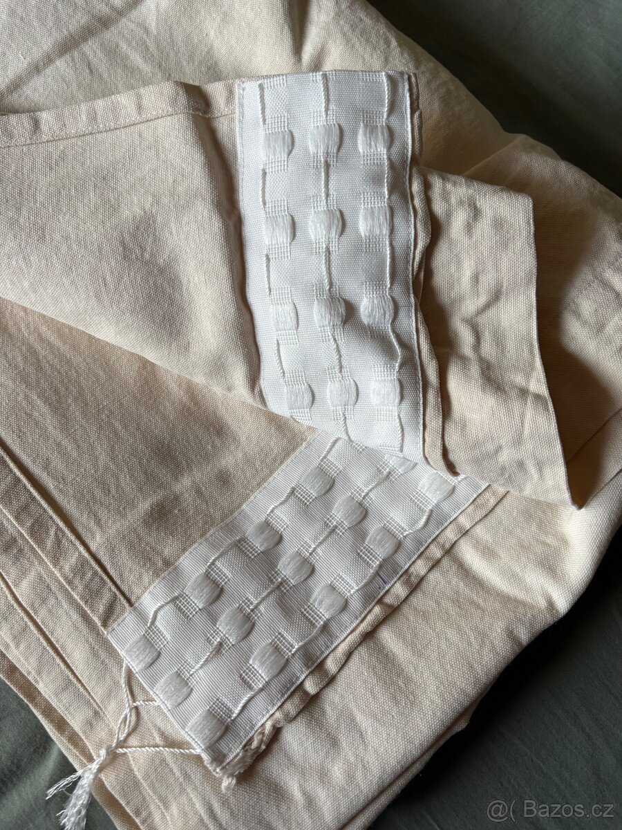 Béžové závěsy 2 ks - 4
