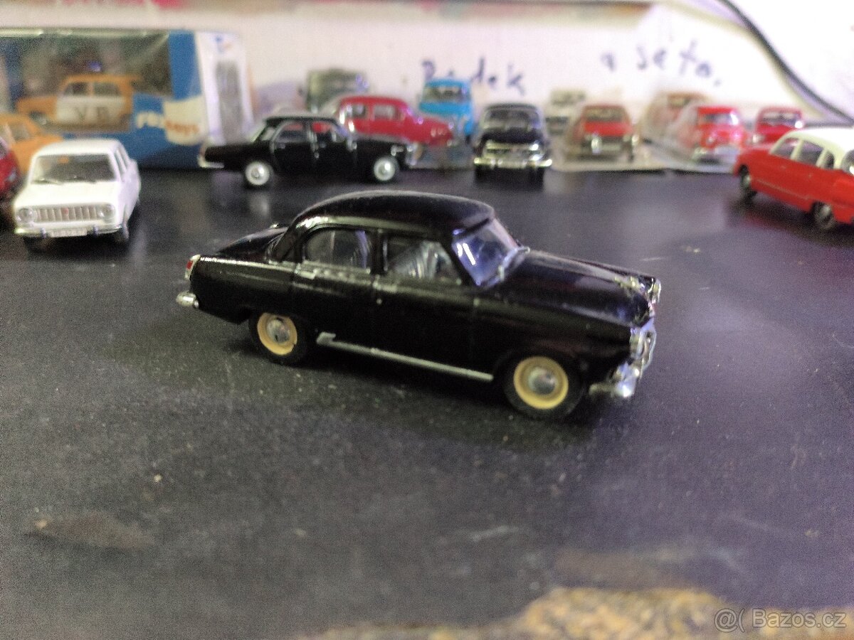 Modely autíček Tatra a jine - 4