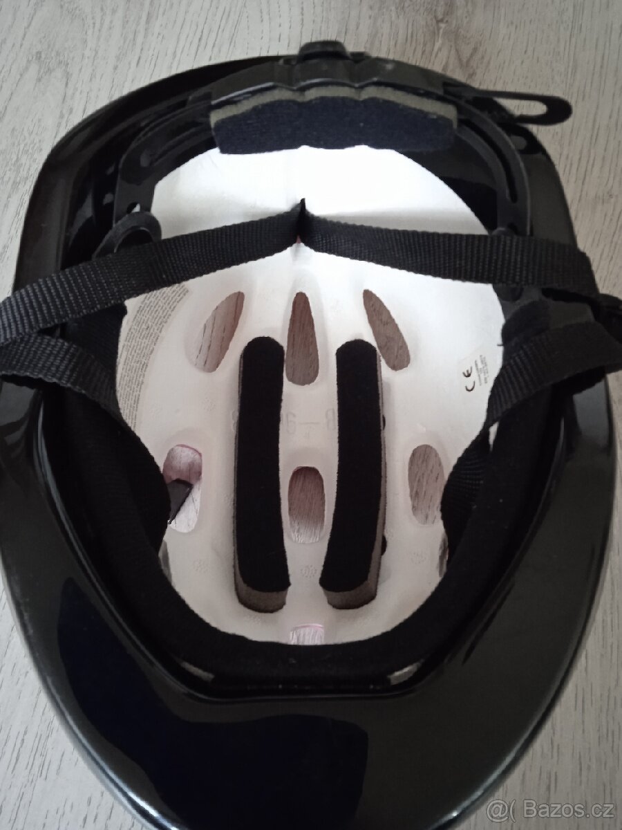 Cyklo helma/přilba - 4