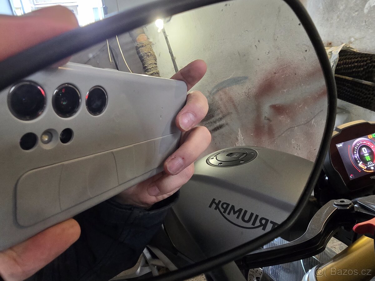 Triumph speed triple 1200rs - 4