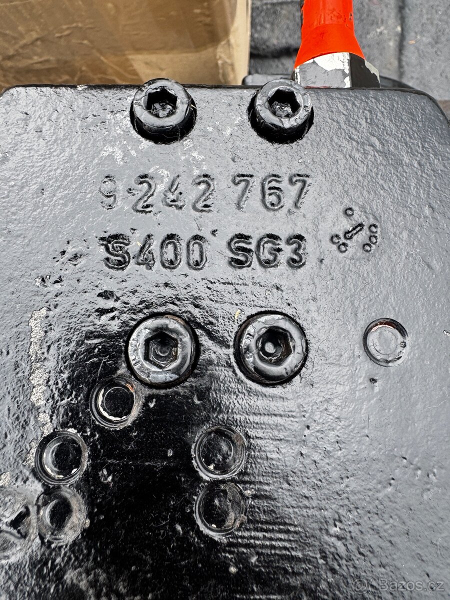 Provozní pumpa Liebherr 25542097 - 4