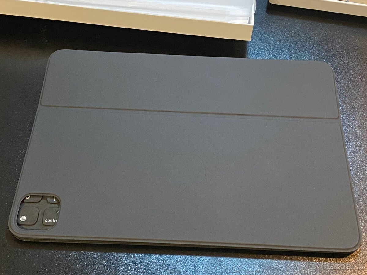 Apple Smart Folio obal pro iPad 11” - 4