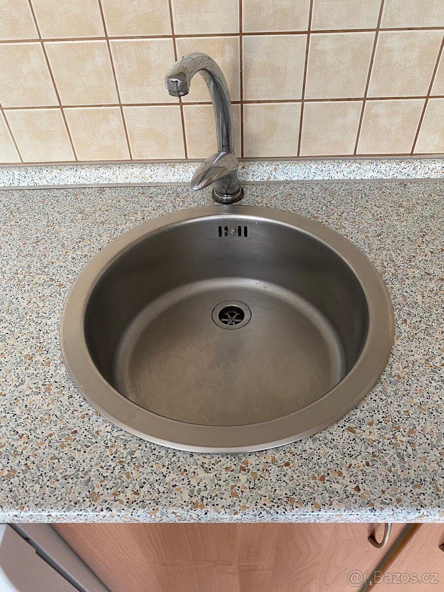 Kuchyňská linka rohová - 4