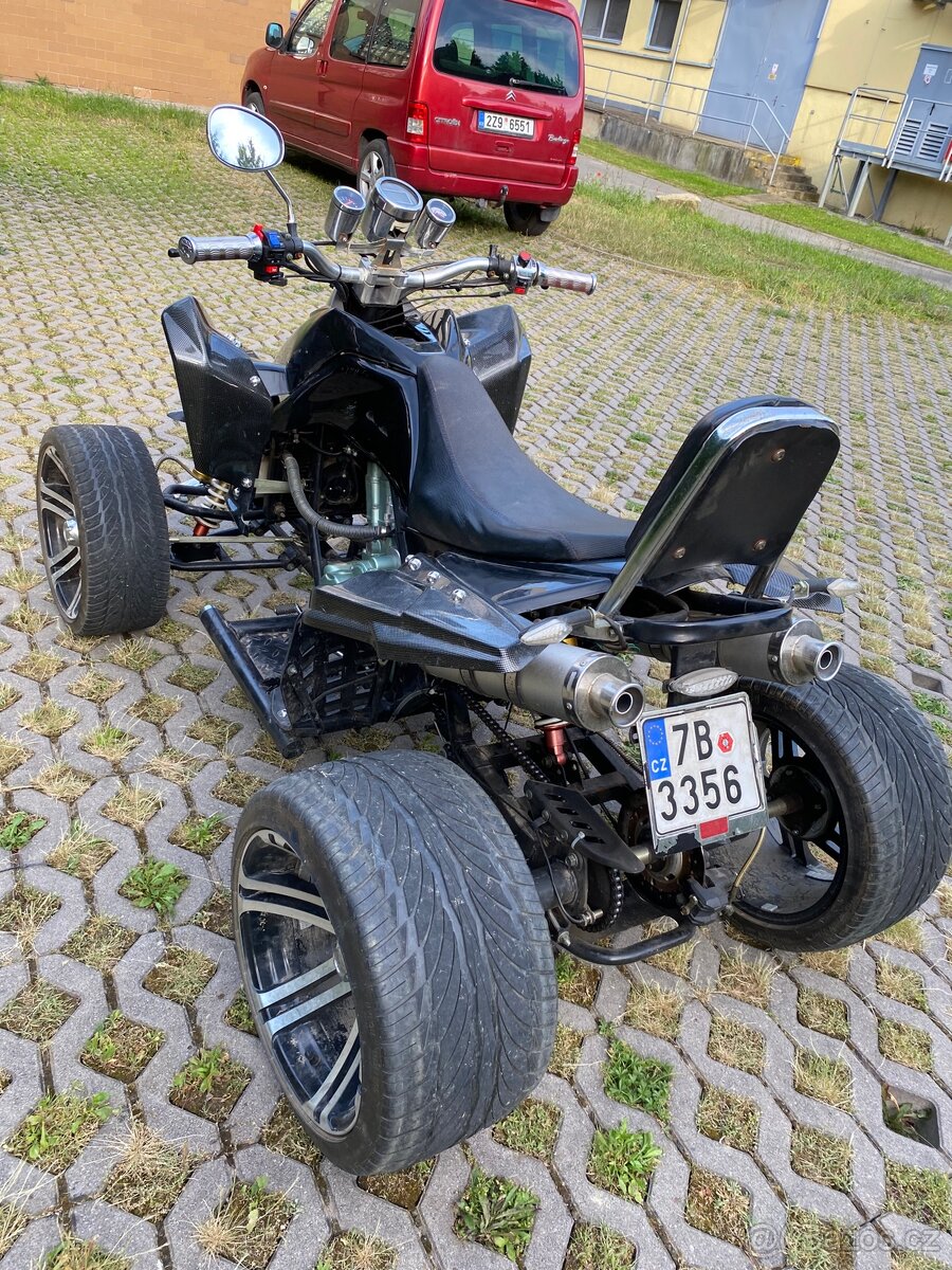 Čtyřkolka Jinling 250 stk 4/26