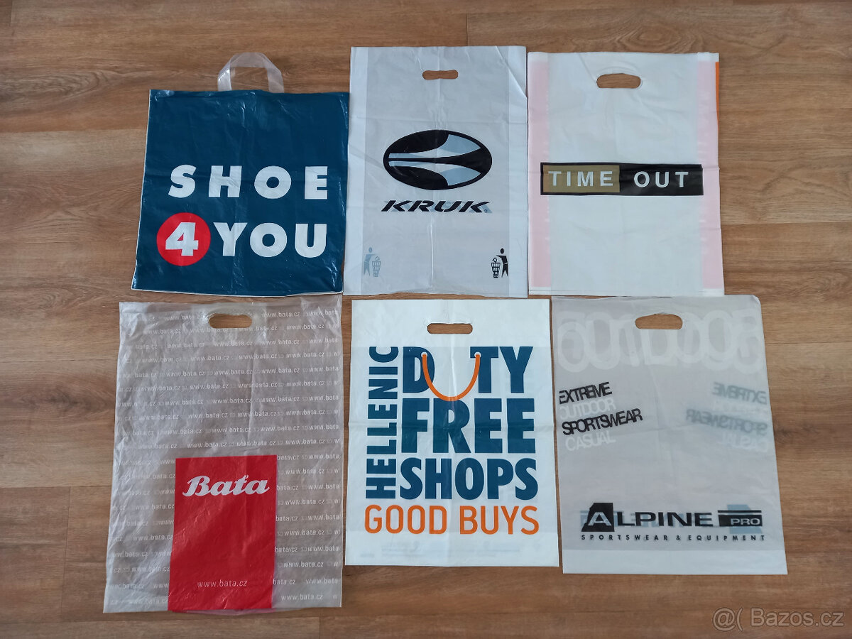 Prodám různé zachovalé igelitové tašky - i jednotlivě - 4