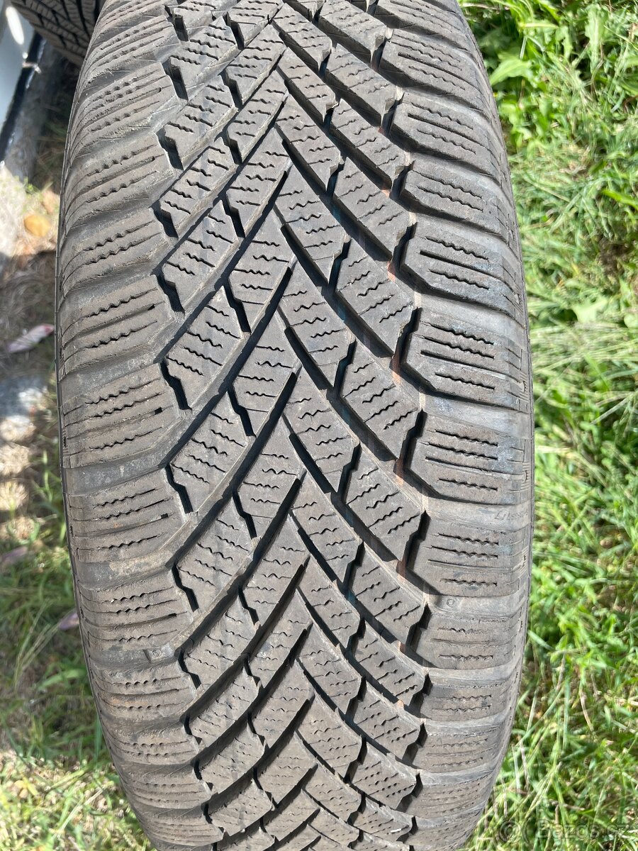 Prodám 2ks zimní kola VW Continental 195/65 R15 T - 4