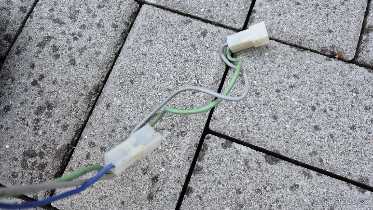 Lada VAZ 2101 1200, přední světlo - 4