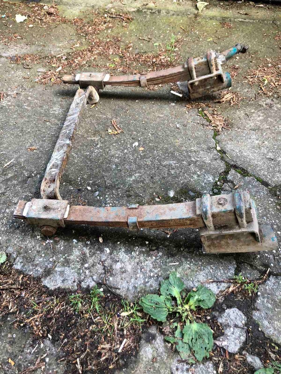 Držák SPZ páka nožní brzdy kyvka držák na kanystr - 4