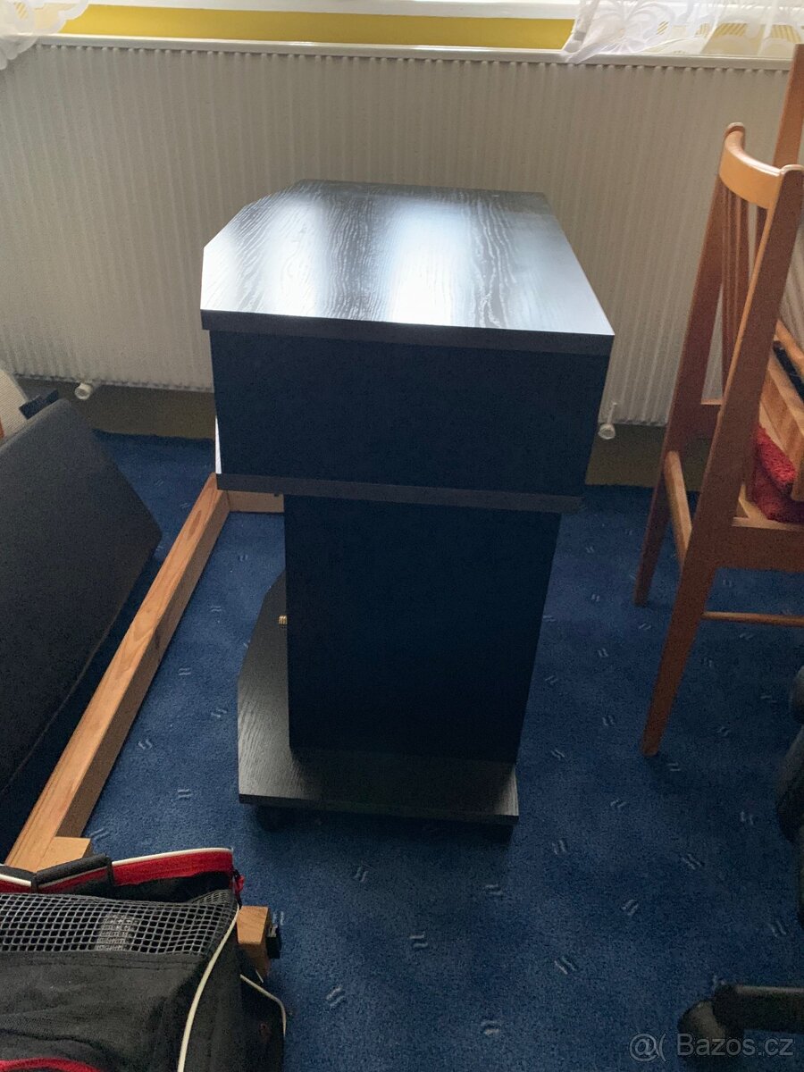 TV stolek černý - 4