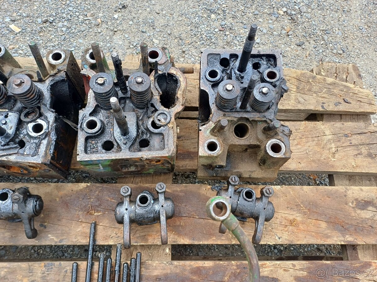 Hlavy + vahadla Zetor 50 Super - 4