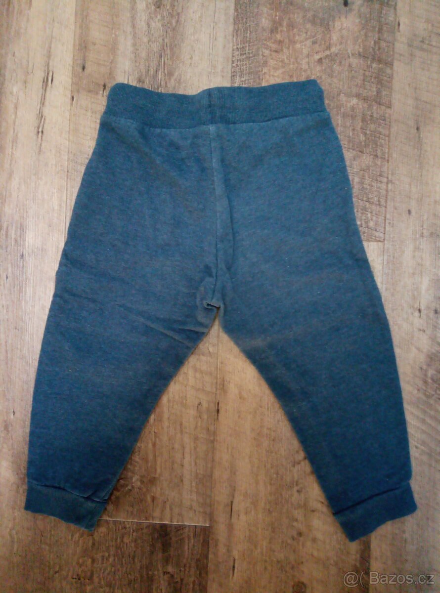 Chlapecké tepláky zn. Lindex vel. 92 - 4