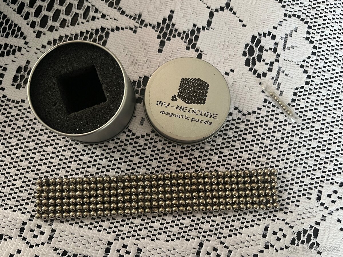 My neocube magnetic puzzle - 4