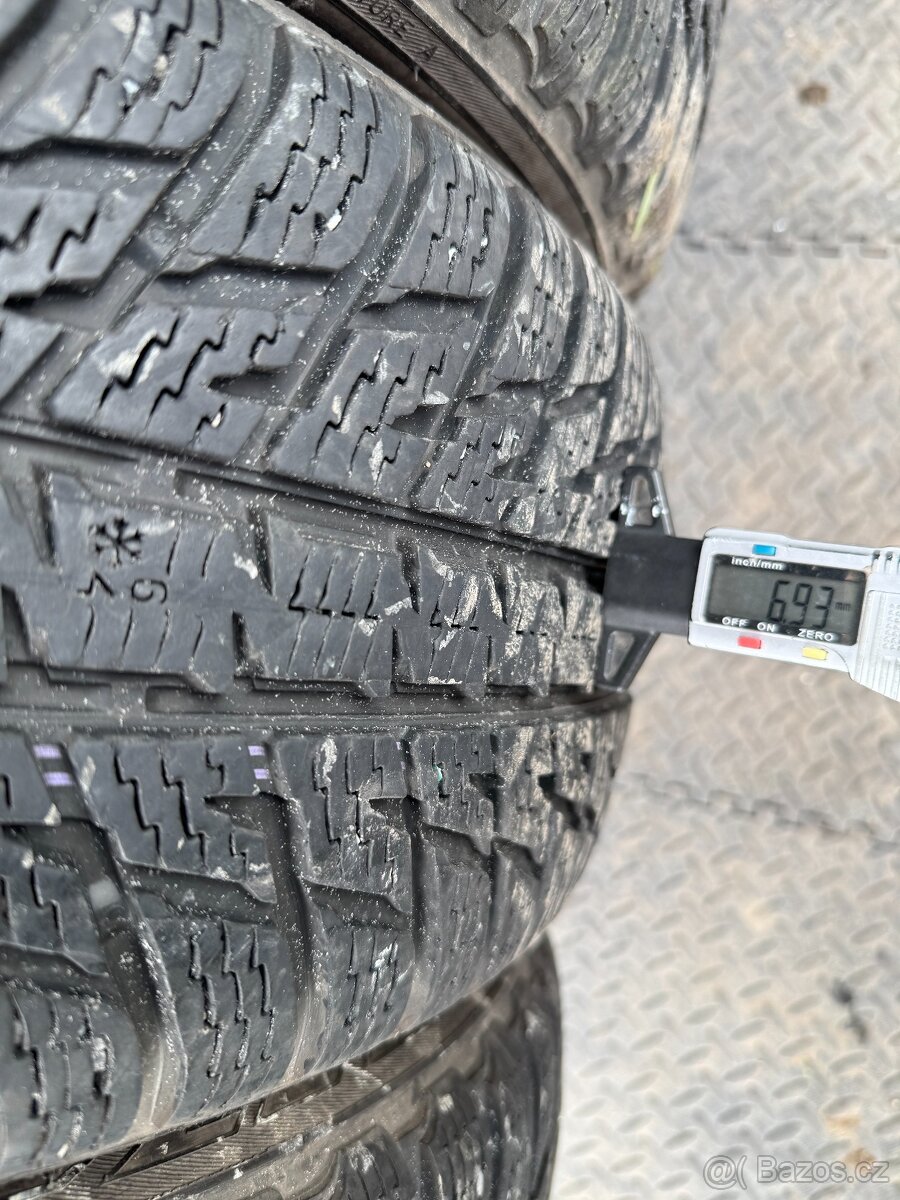 225/60/17 - Nokian zimní sada pneu - 4