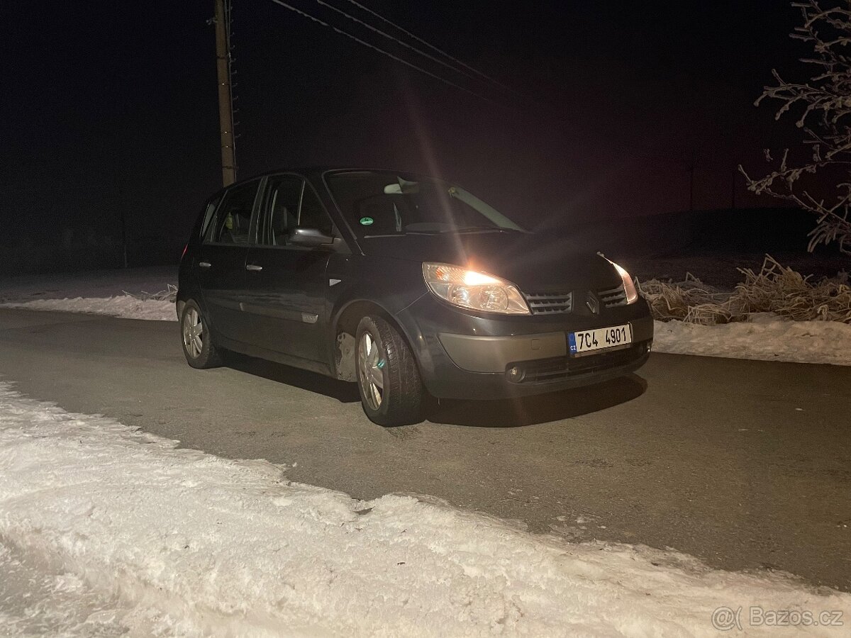 Renault Scenic II - 4