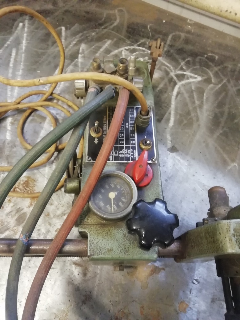 pálicí strojek - 4