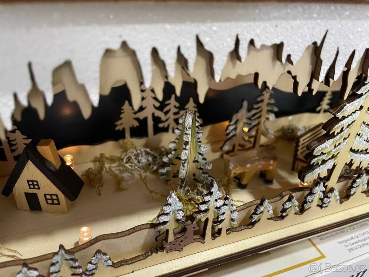 Dřevěná vánoční svítící dekorace - 4