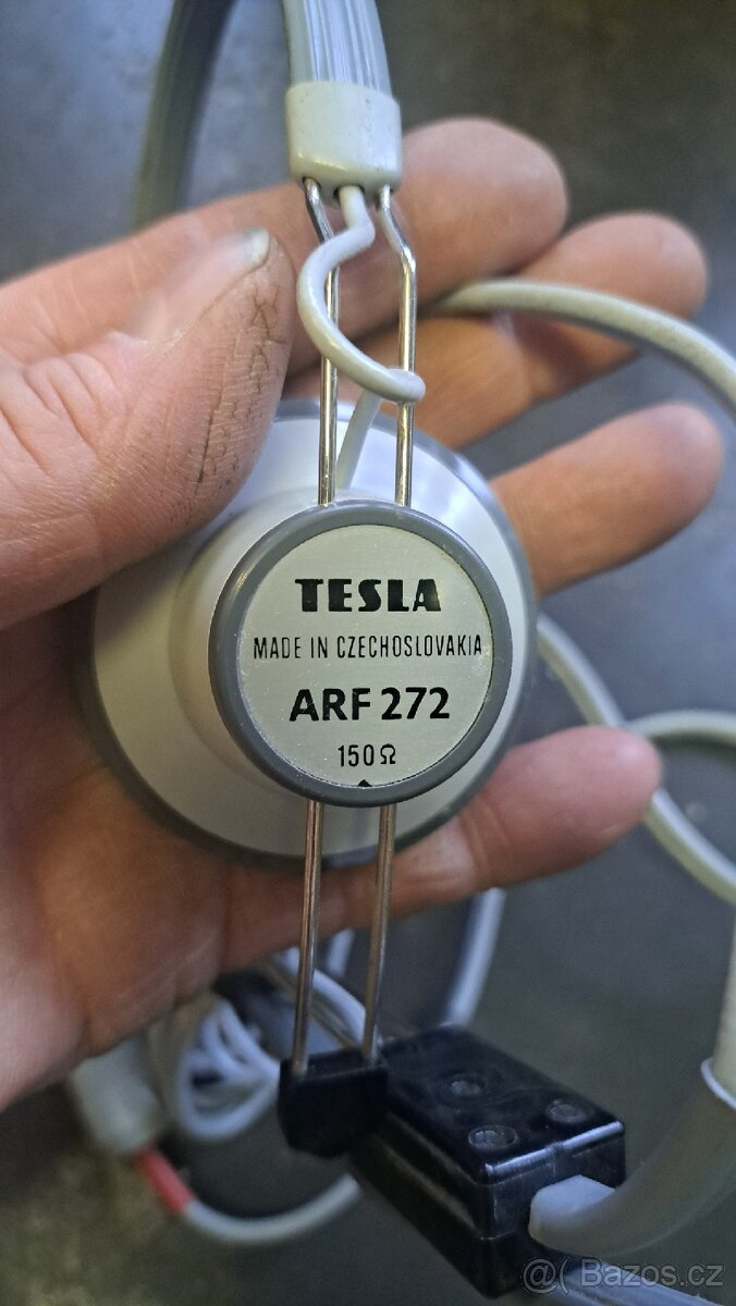 Sluchátka s mikrofonem. - 4