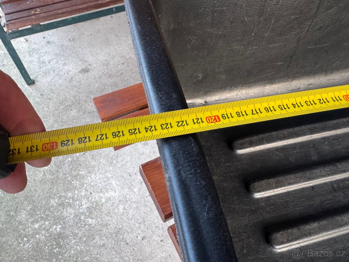 Plastová vana kufru, originál VW T5, T6 - 4