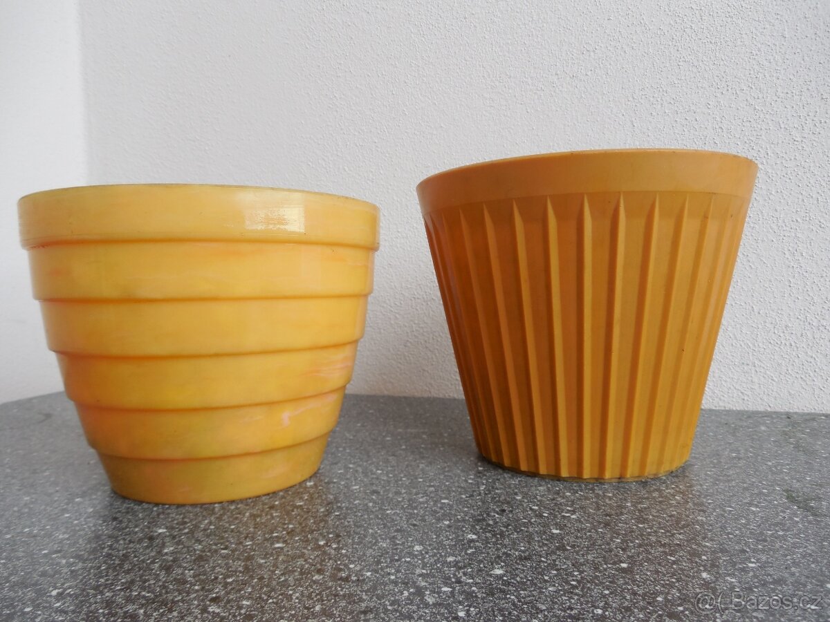 obaly na květiny 14 ks - různé velikosti, barvy a materiály - 4