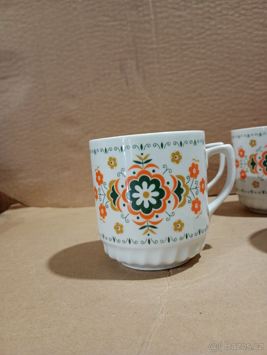 Staré retro hrnky - 4