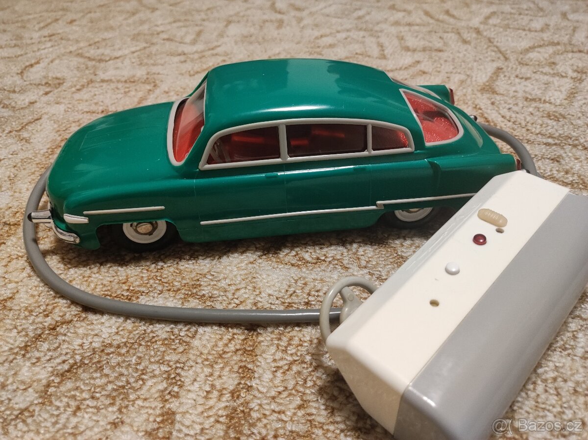 Model Tatra 603 na dalkove ovladani - 4