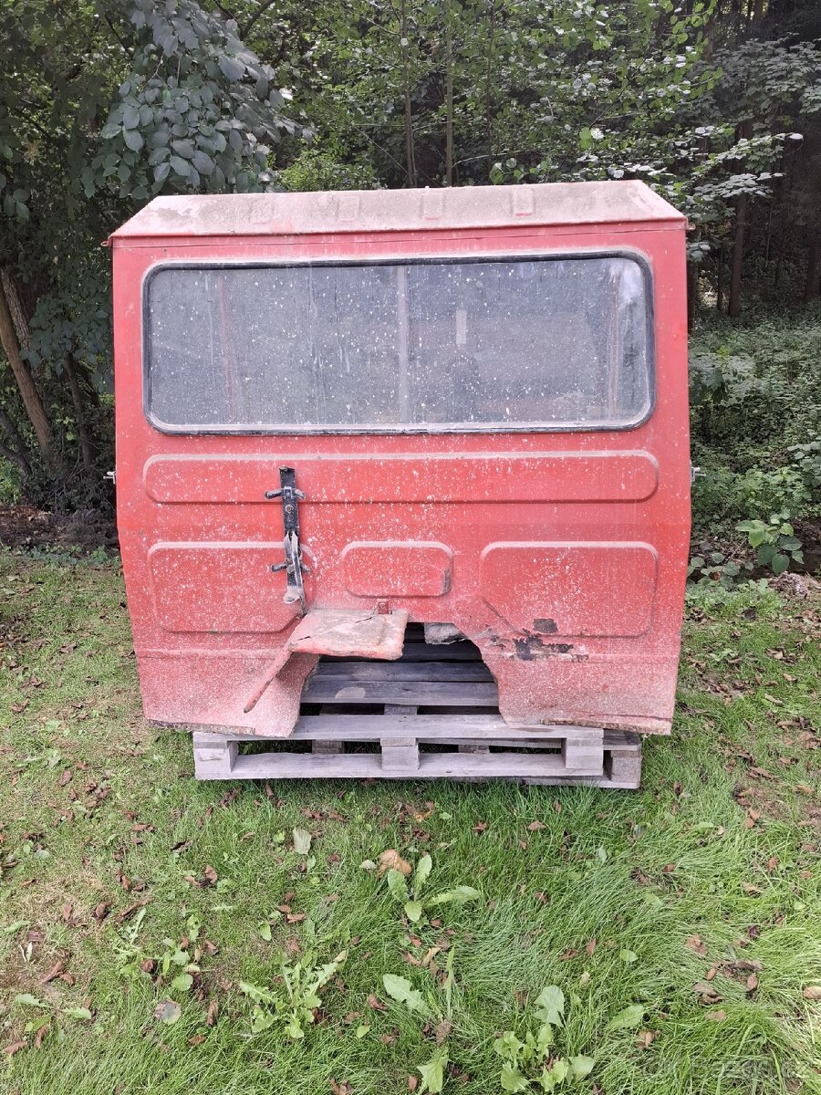 Prodám kabinu Multicar m25 - 4