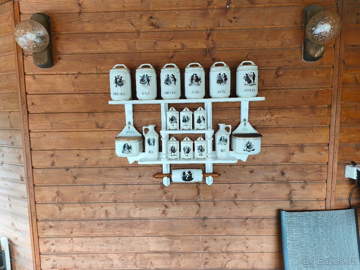 Polička v retro stylu - 4