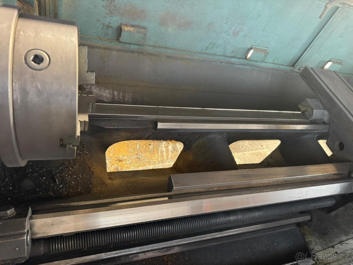 Soustruh na kov SUI 40/2000 - 4