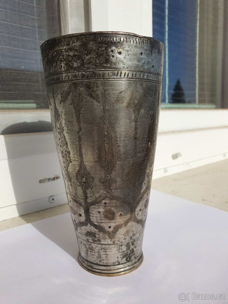 Antický pohár - 4