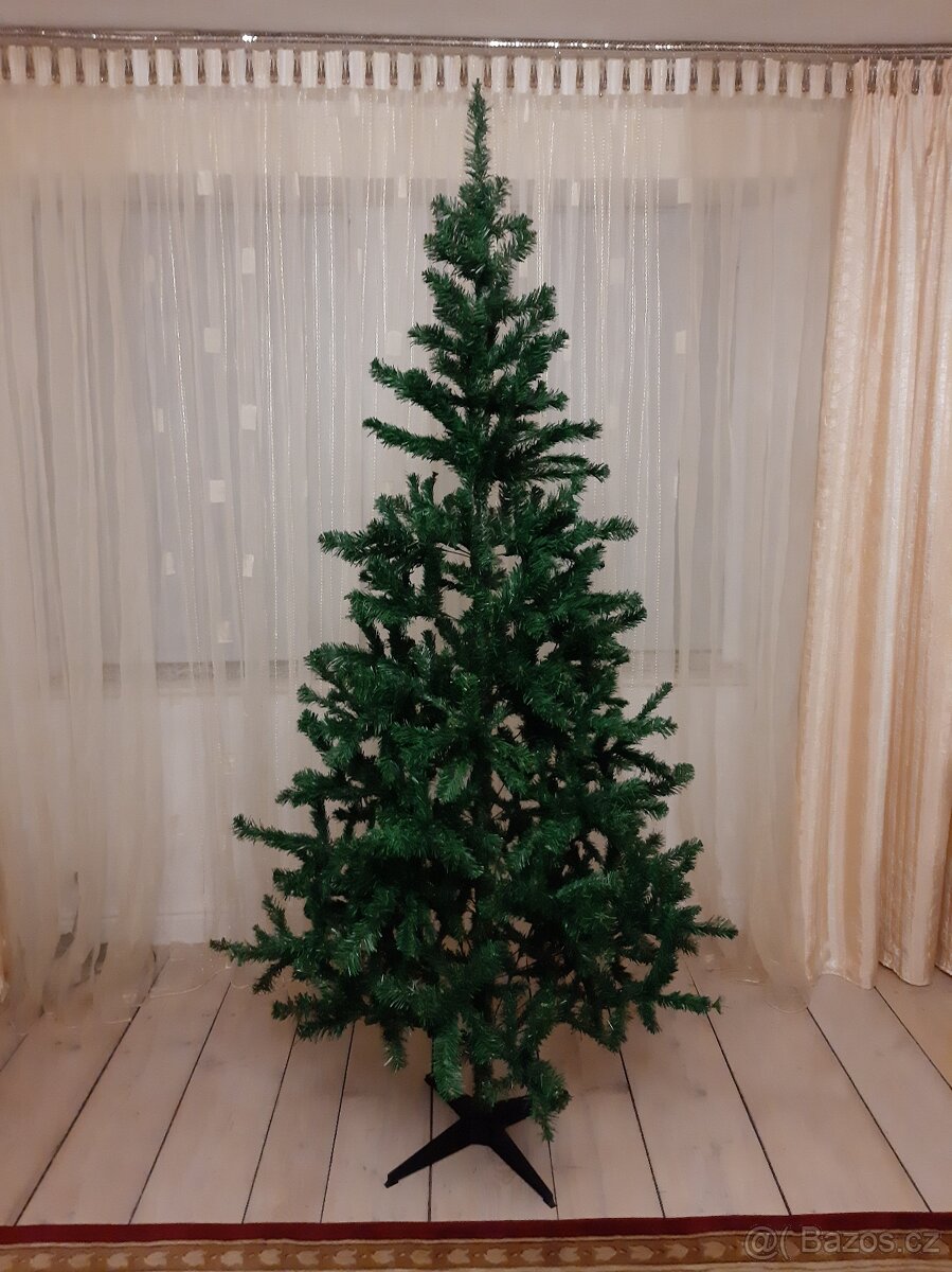 Vánoční stromeček 210 cm. - 4
