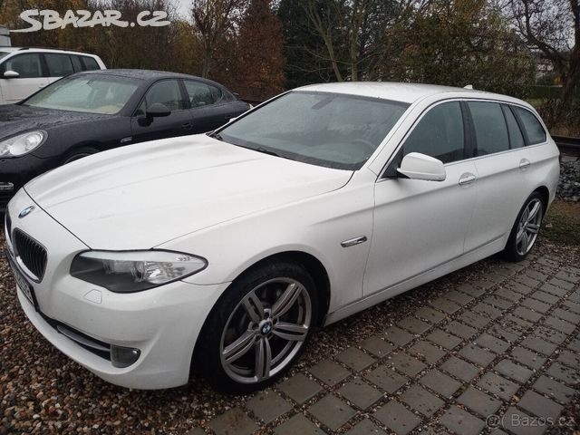 PRODÁM BMW 530D TOURING MODEL 2011 F11 - 4