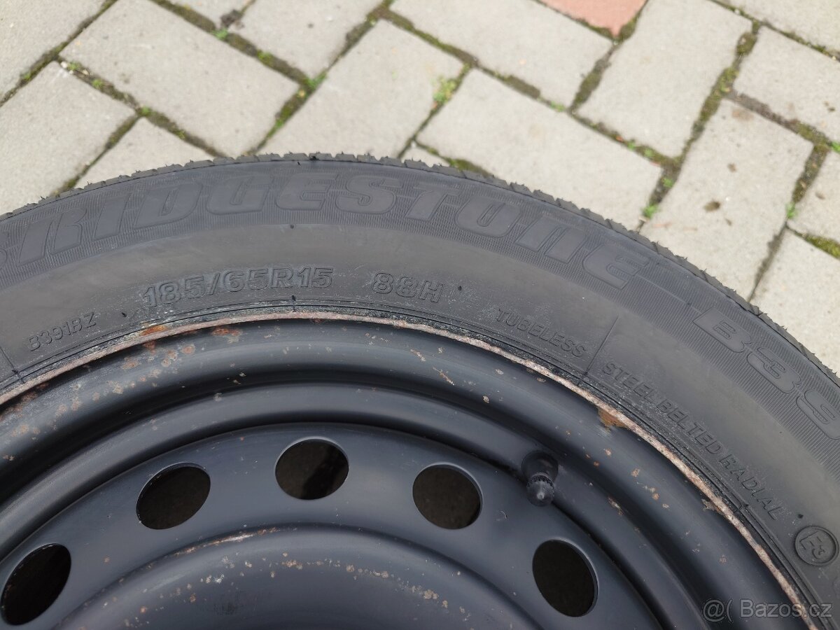 Plechový disk Nissan R15 ET45 - 4