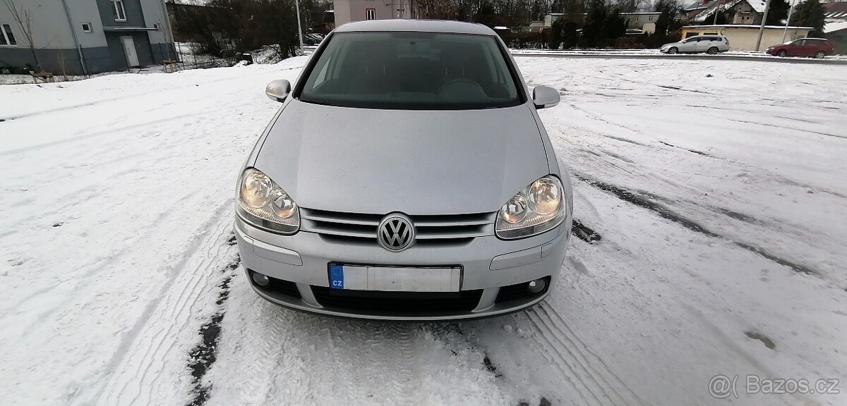 prodej VW Golf V - 4