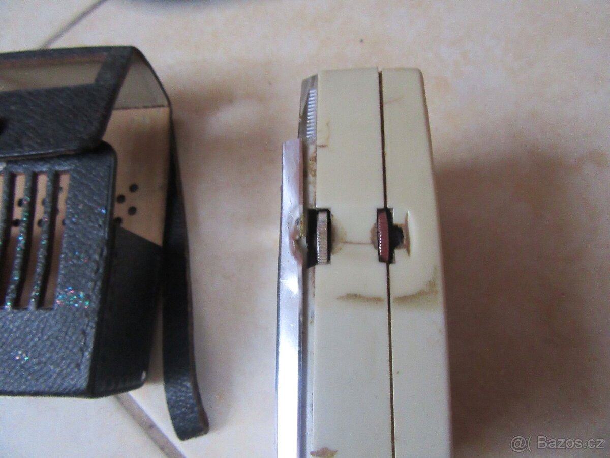 Nabízím kapesní retro radio Philips all Transistor. Nefunkčn - 4