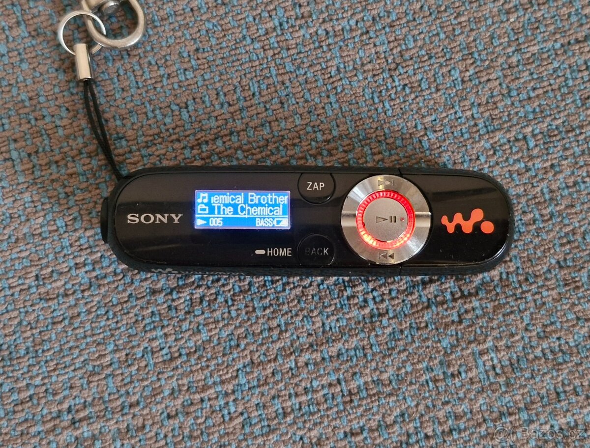 Sony WALKMAN NWZ-B143FB černý - 4