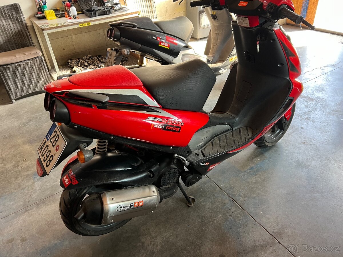 Aprilia SR125 - 4