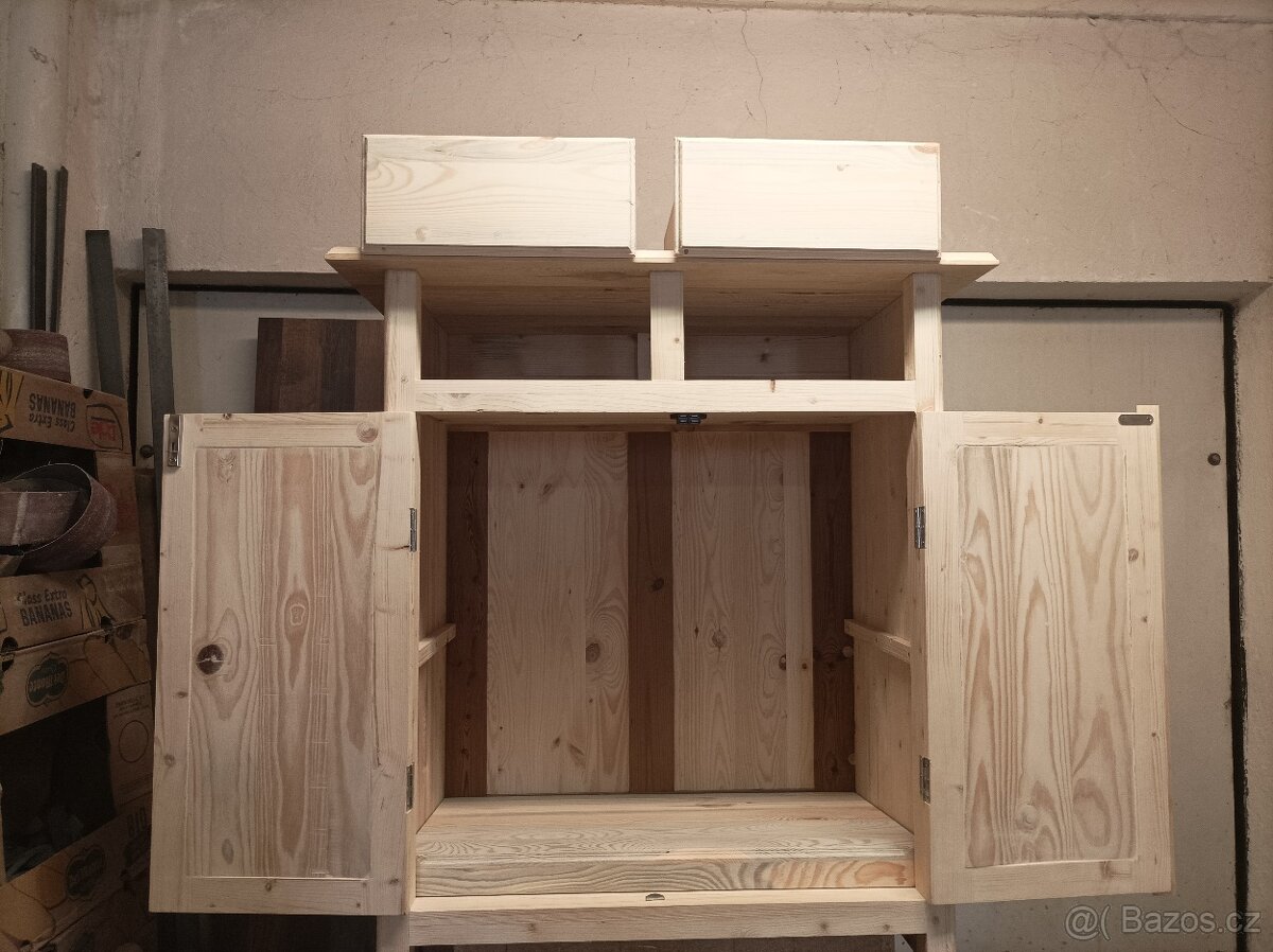 selská komoda - 4