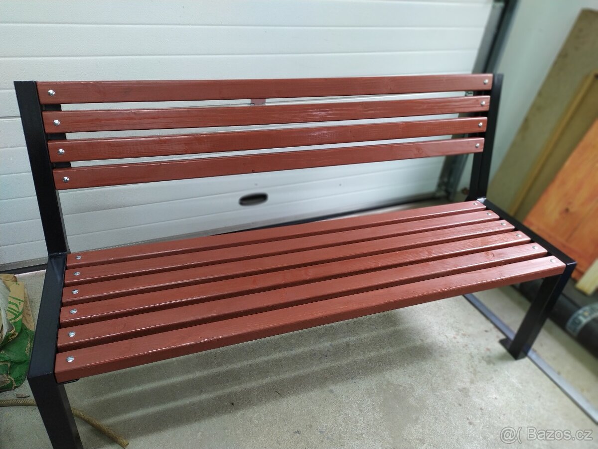 Nová zahradní lavička - 4