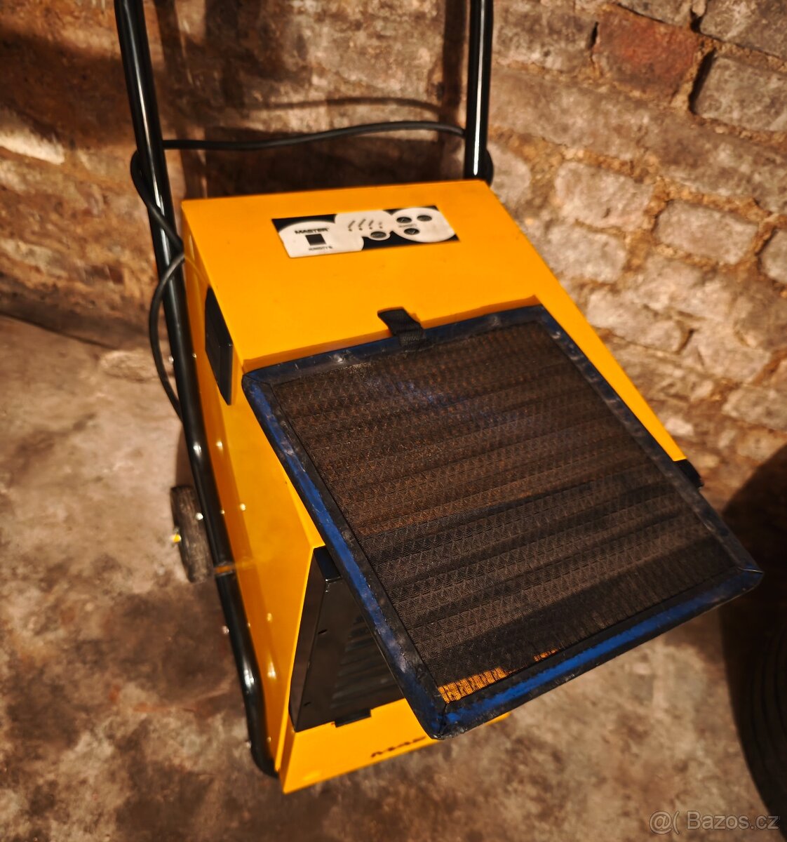 Odvlhčovač vzduchu Master DH752 - 4