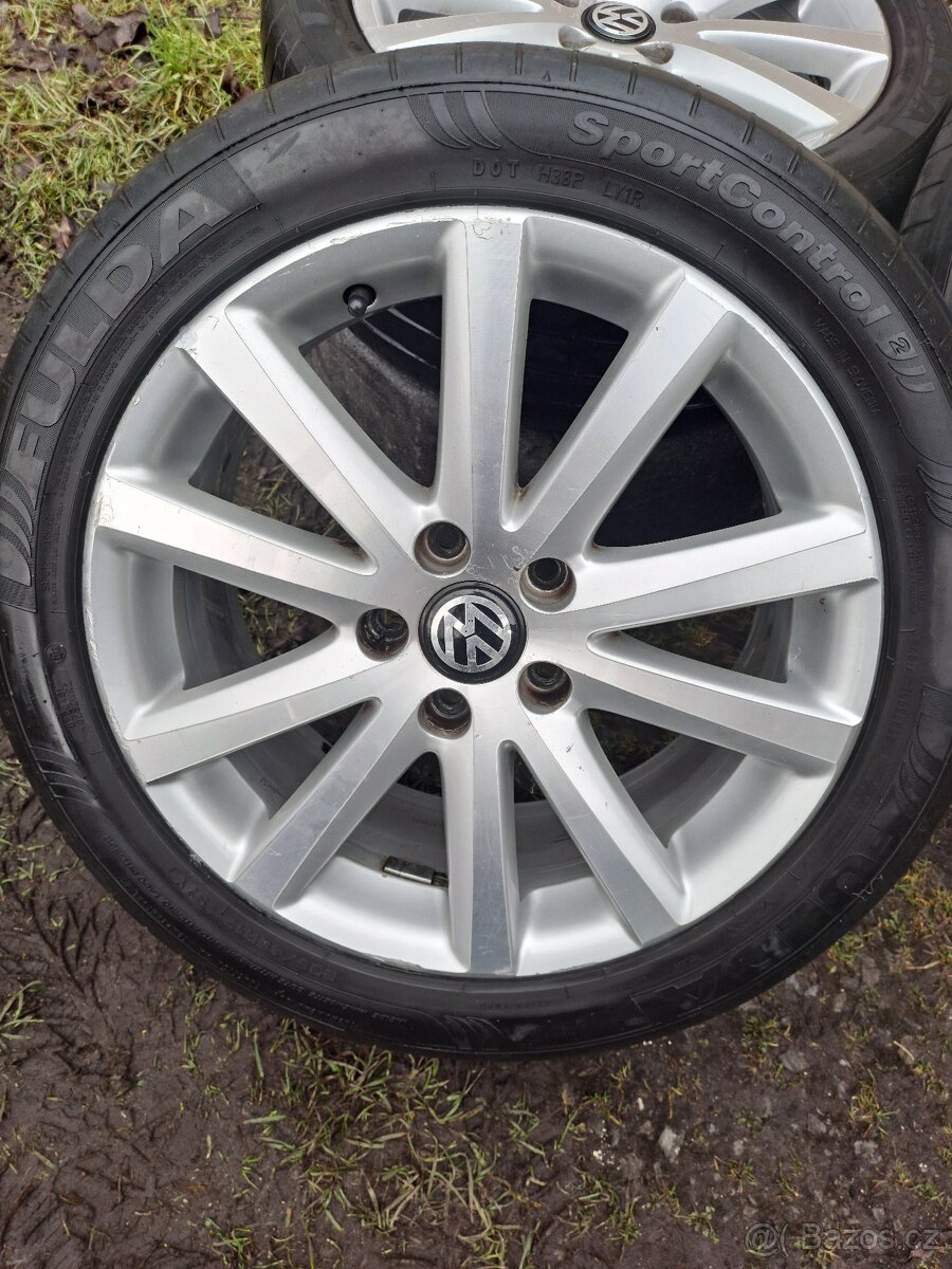 Alu kola 5x112 originál VW 235/45 R17 - 4