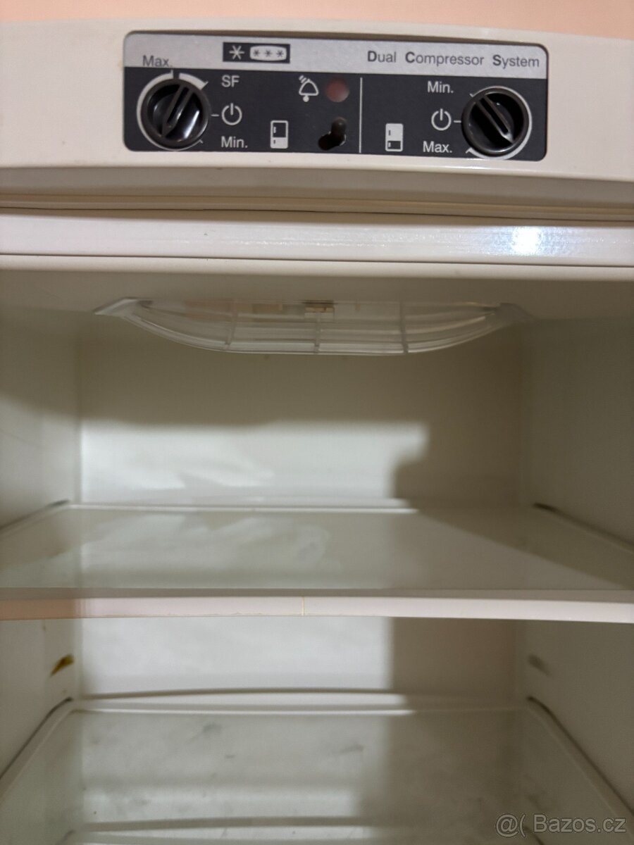 Kombinovaná lednice a mraznička - 4