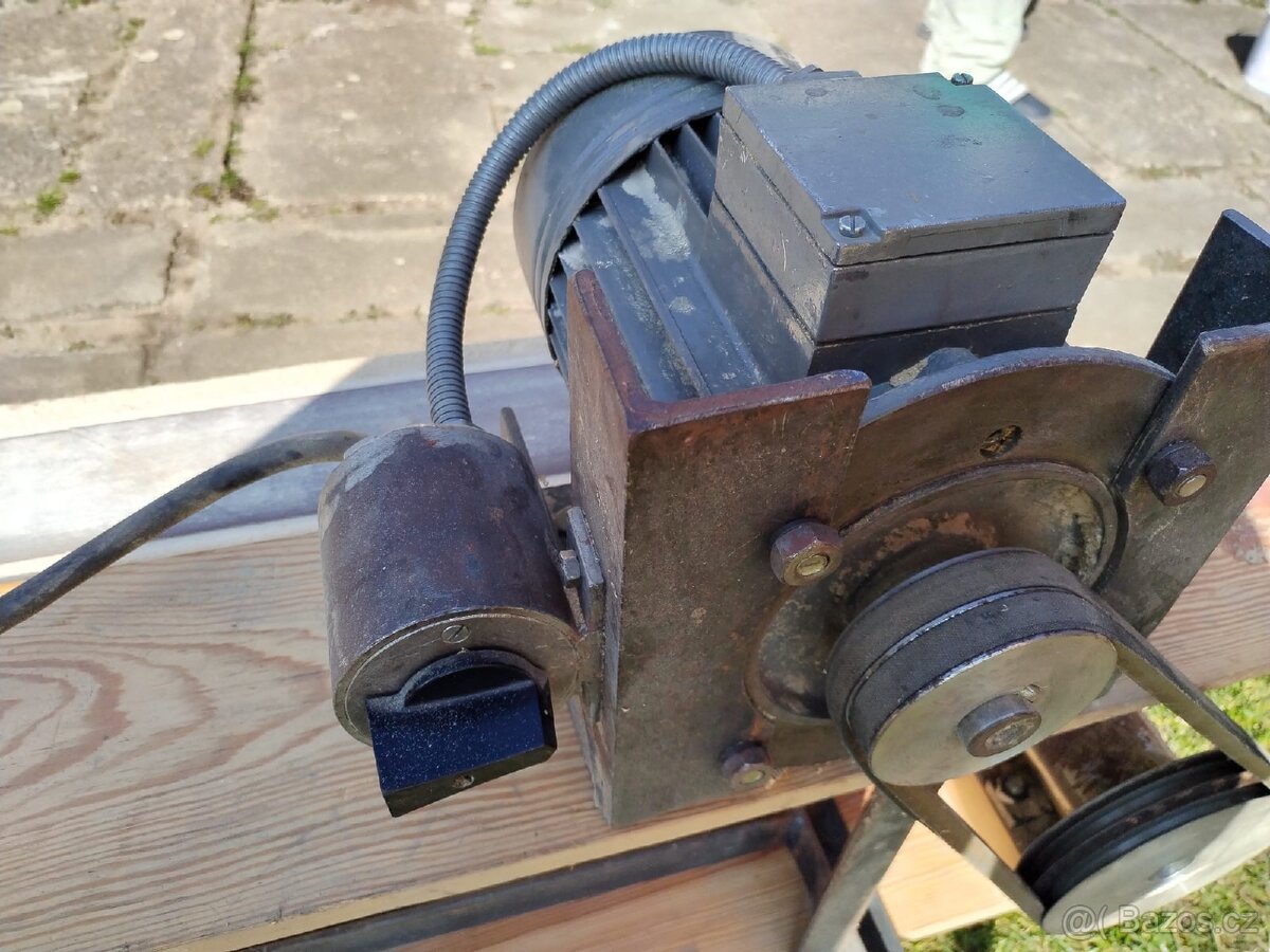 Pásová bruska pásovka - 4