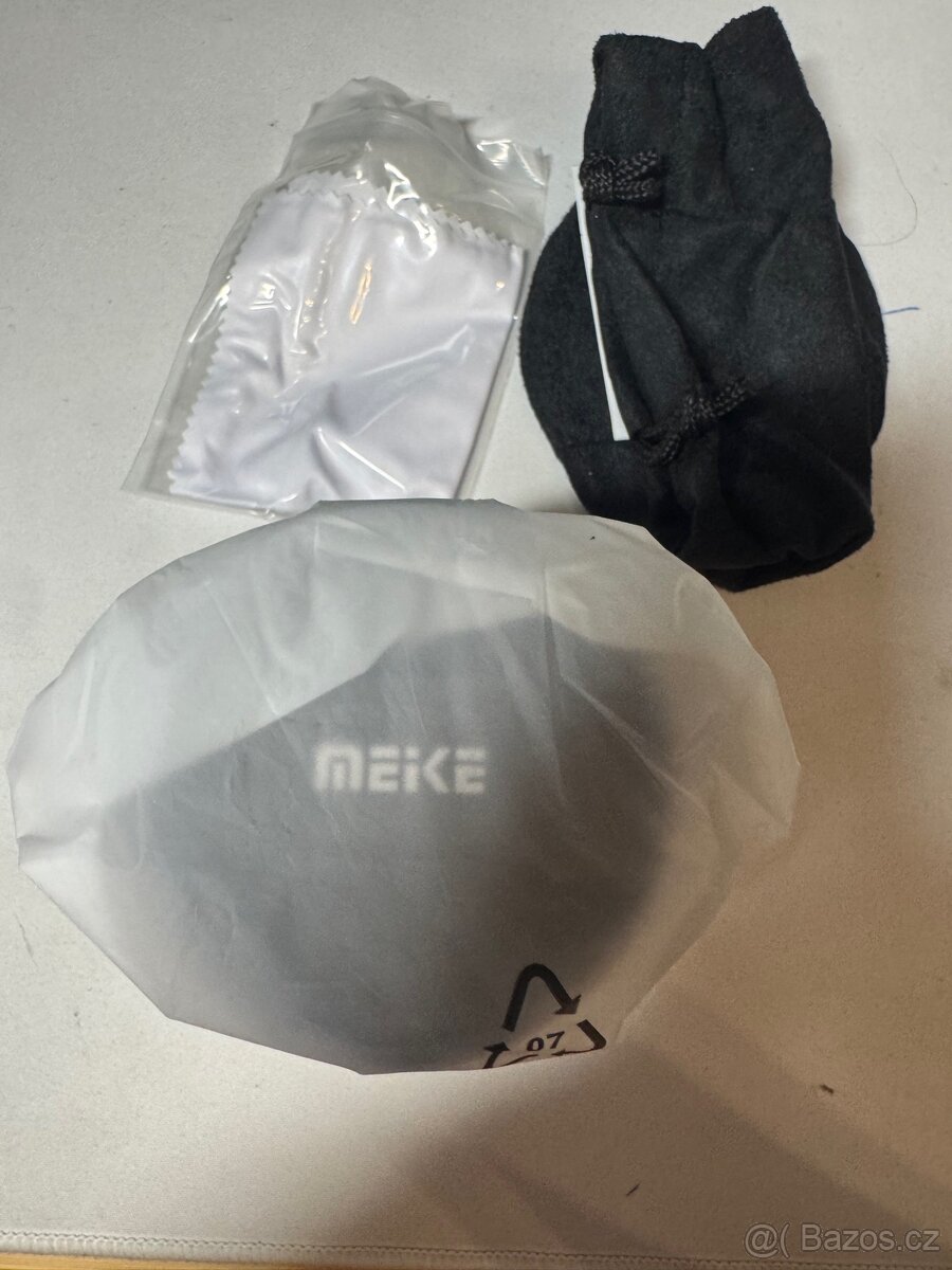 Meike 25mm T2.2 – Cinema objektiv (APS-C) - 4