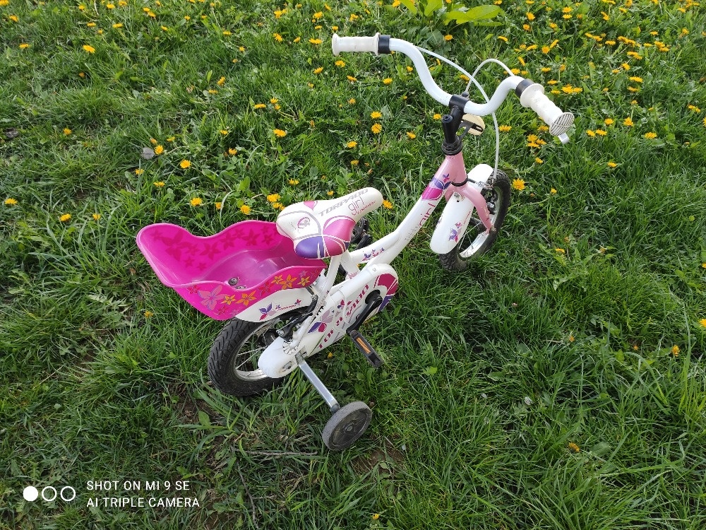 Dívčí kolo 12 - 4